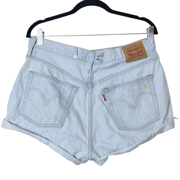Levi's 501 Floral Embroidered High Rise Button Fly Light Blue Shorts 33 Festival - Picture 2 of 13
